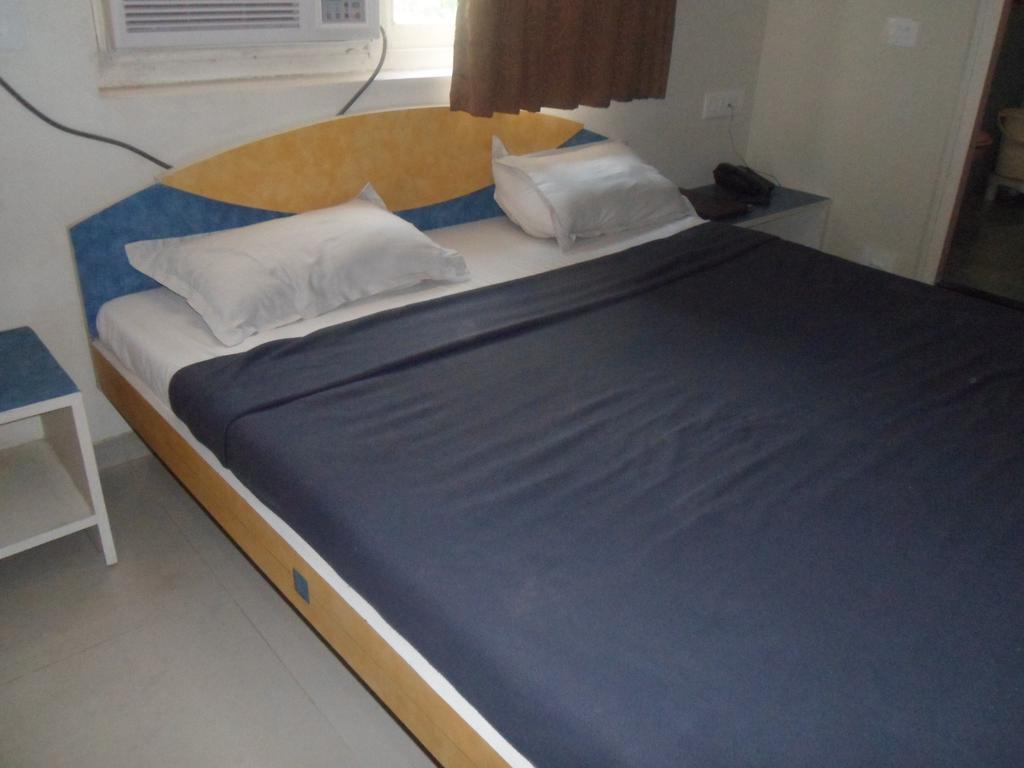 Hotel Dudawat อาเมดาบัด ห้อง รูปภาพ